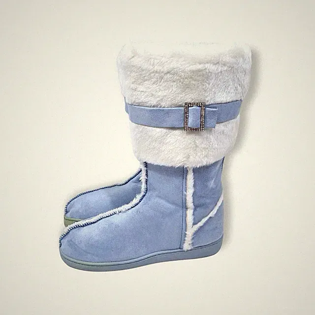 2000s Deadstock Brand new baby blue Y2K winter boots 38