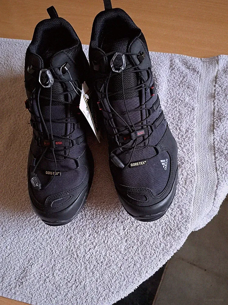 Adidas Performance Gore-Tex Stiefel, Gr. 9,5, Schwarz, Neu Mit Karton