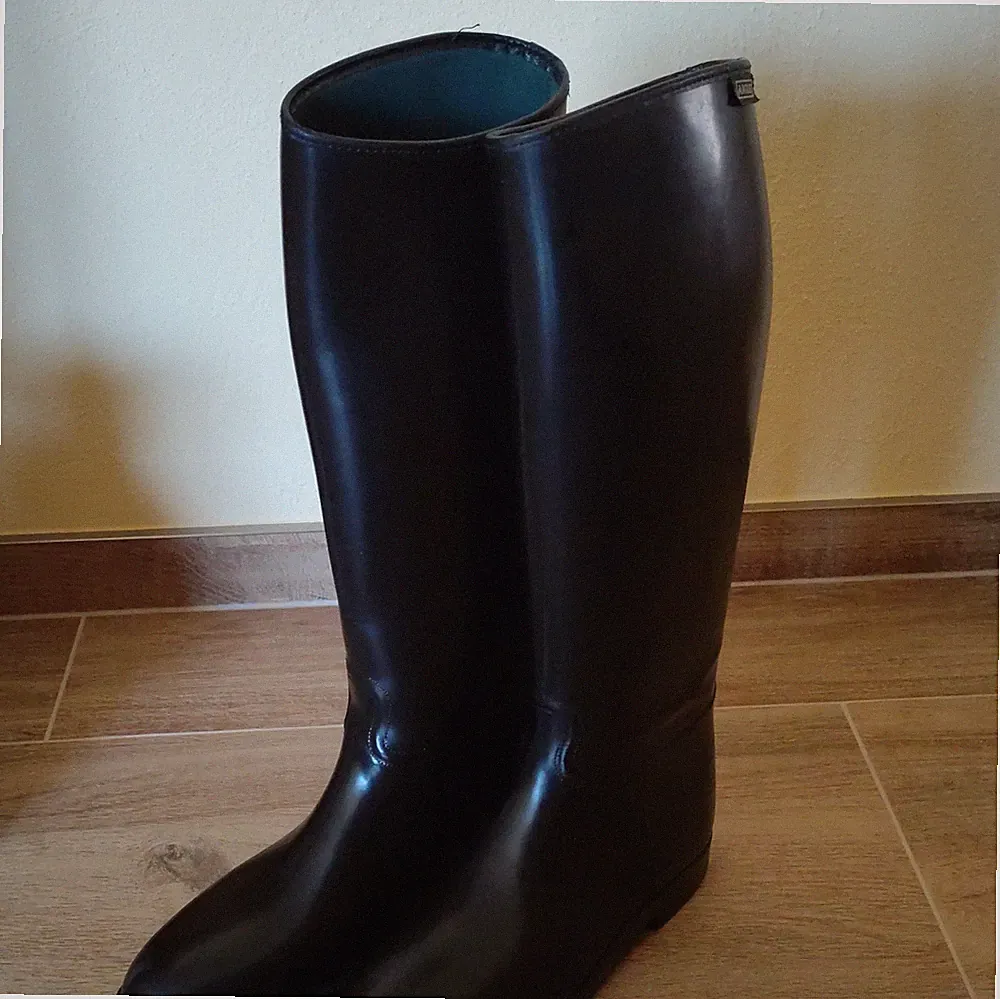 Aigle Damen Reitstiefel Gummi kniehoch Schwarz EU 41 Anti-Rutsch
