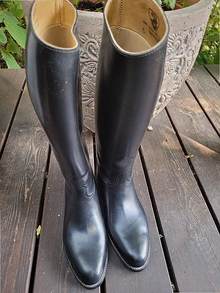 Schwarz Reitgummistiefel
