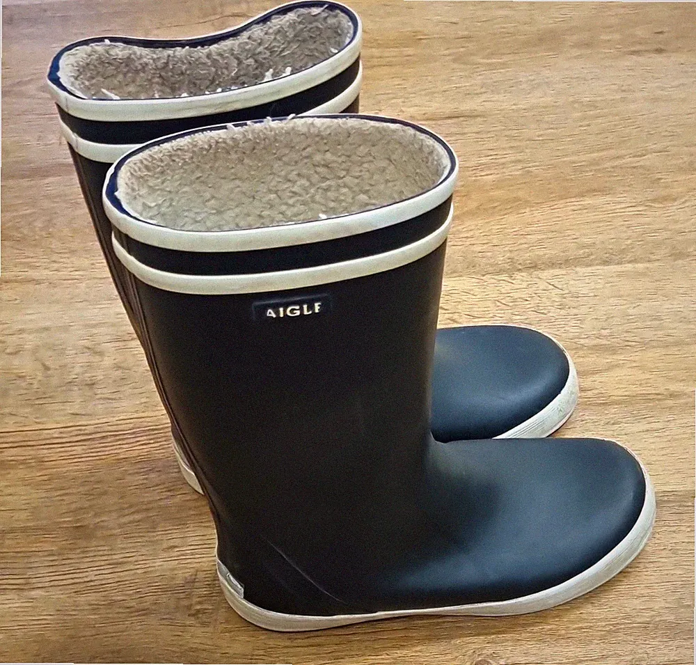 Aigle Unisex Kinder Gummistiefel Mid Top gefüttert Gr. 32 Schwarz Weiß