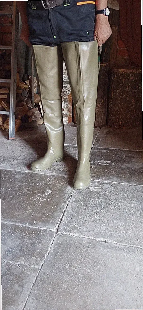 AIGLE Watstiefel Gummistiefel Khaki Grün Gr. 46 neu ohne Verpackung