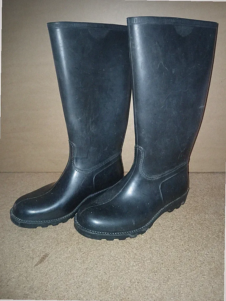 Alte Romika Gummistiefel mit angedeuteten Nähten ähnlich Reitstiefel - Größe 40