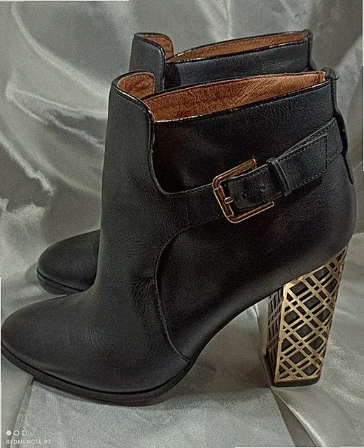 André Ganz Echtleder Stiefelette Gr. 38