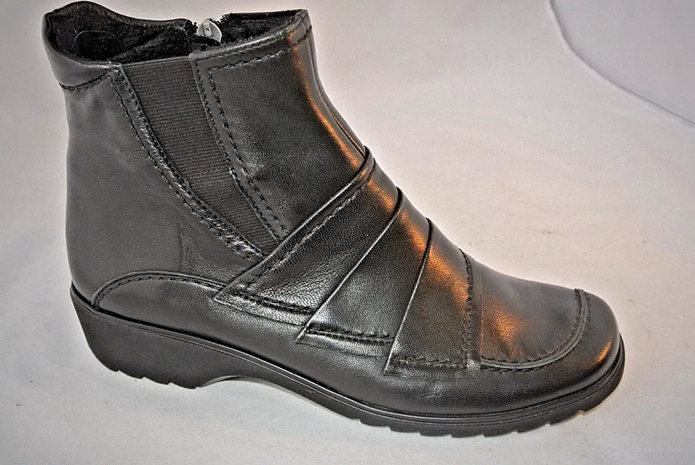 Ara Damen halbhohe Stiefeletten schwarz Gr. 37 Art. 7765 leicht Warm