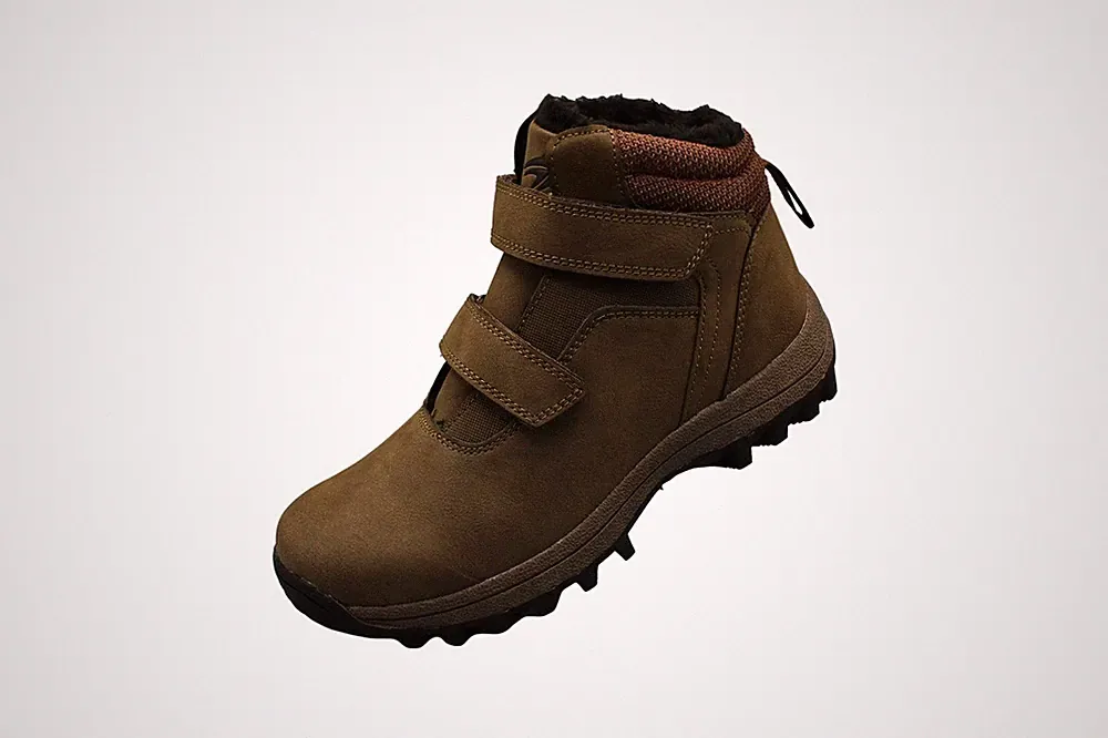 46 Schneestiefel