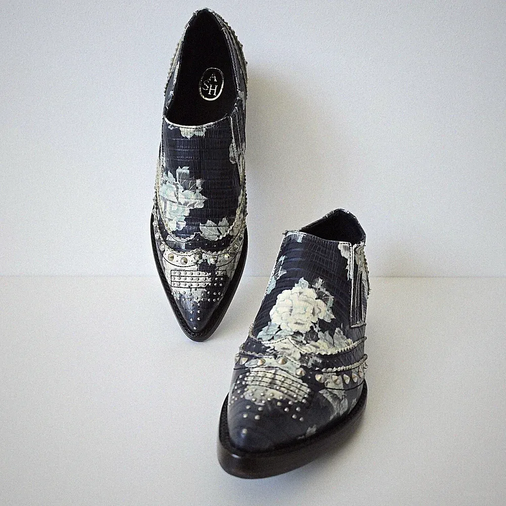 ASH DAMEN BLUMEN LEDER WESTERNSTIEFEL KUBANISCHER COWBOY BROGUE NIETEN BLAU 3 36 SEHR GUTER ZUSTAND