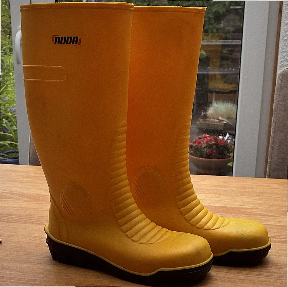 Geschlossene Kappe Gummistiefel