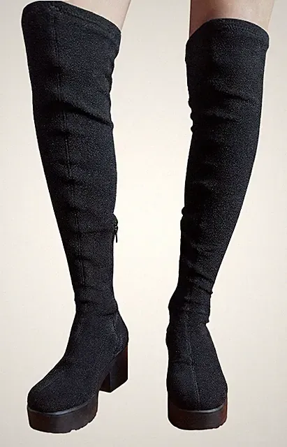 Bershka Overknee Plateau Stiefel 39 Schwarz mit Glitzer-Effekt