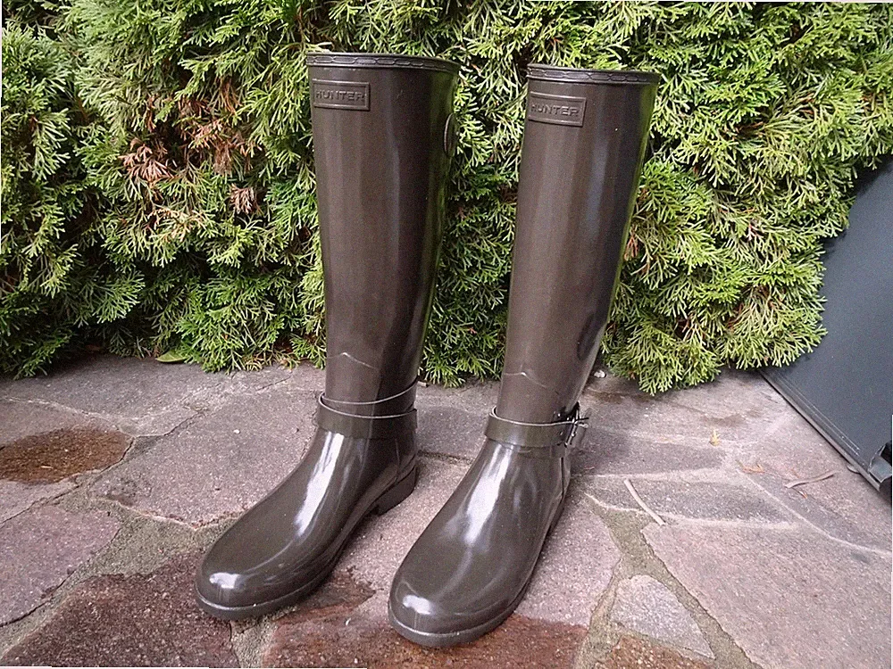 braune glänzende HUNTER Gummistiefel 38 für den Herbst Stiefel Lack look