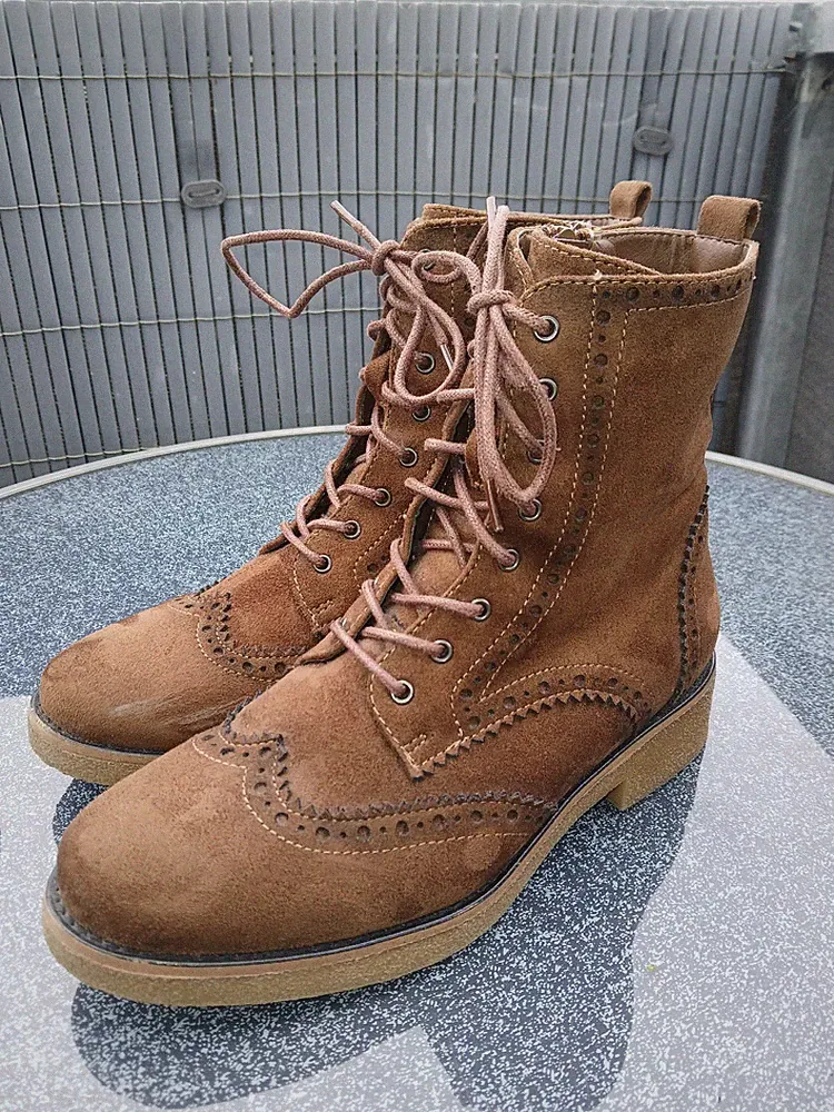 Braune Graceland Stiefeletten / Schnürboots in Gr. 38 von Deichmann Top :-)