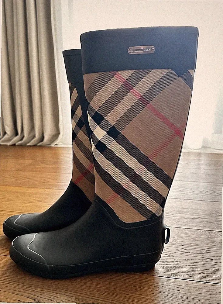 Burberry Damen Regenstiefel Gummi Schwarz/Beige Tartan EU 39