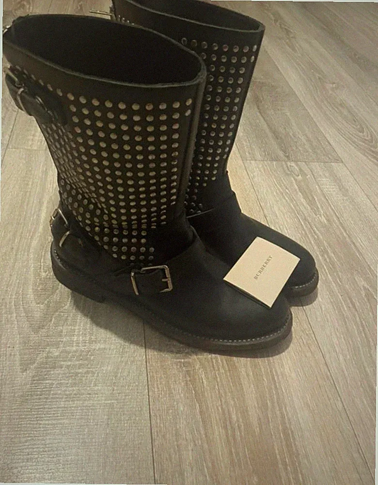 Burberry Damen Stiefel / Stiefeletten / Boots (Original) Gr.39