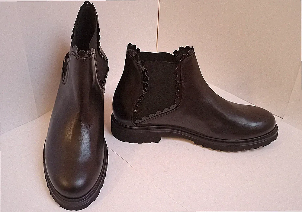 Chelsea Boots Damen IT/EU 45