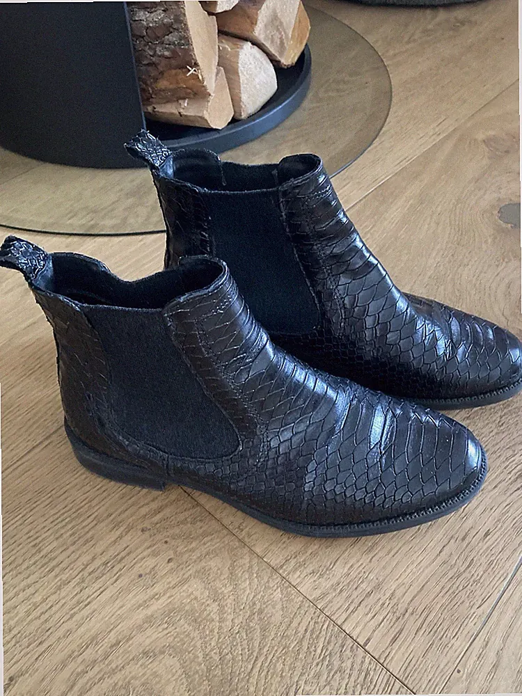Cinque Stiefeletten schwarz Gr. 37 sehr edel, hoher NP