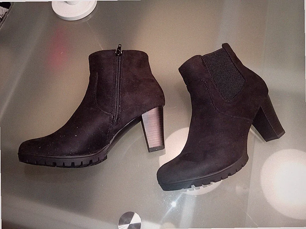 citywalk damenschuhe gr. 40 stiefeletten schwarz hoch Gummisohle neu