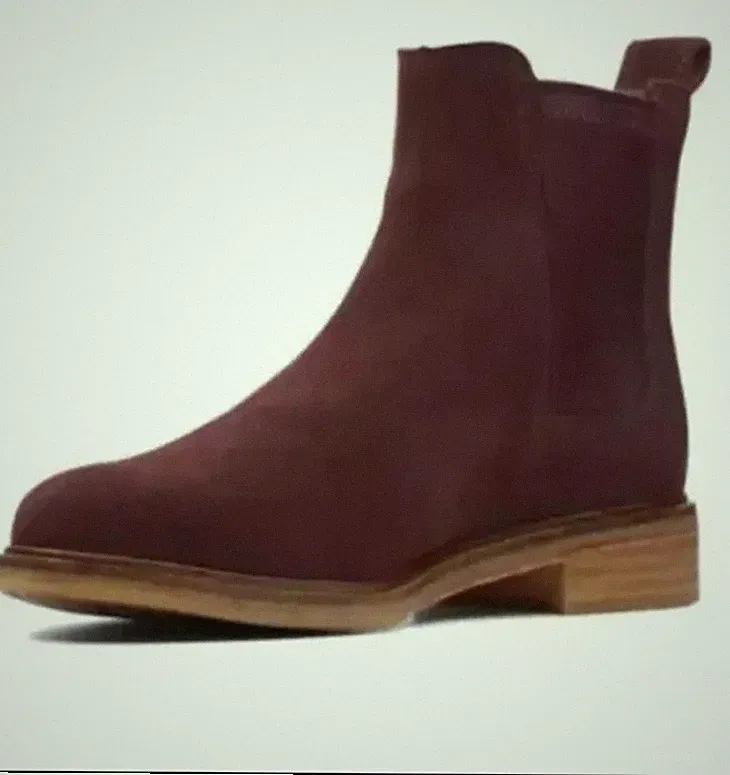 CLARKS CLARKDALE ARLO Damen Burgunder Wildleder Chelsea Boots Größe UK 3 D EU 35,5