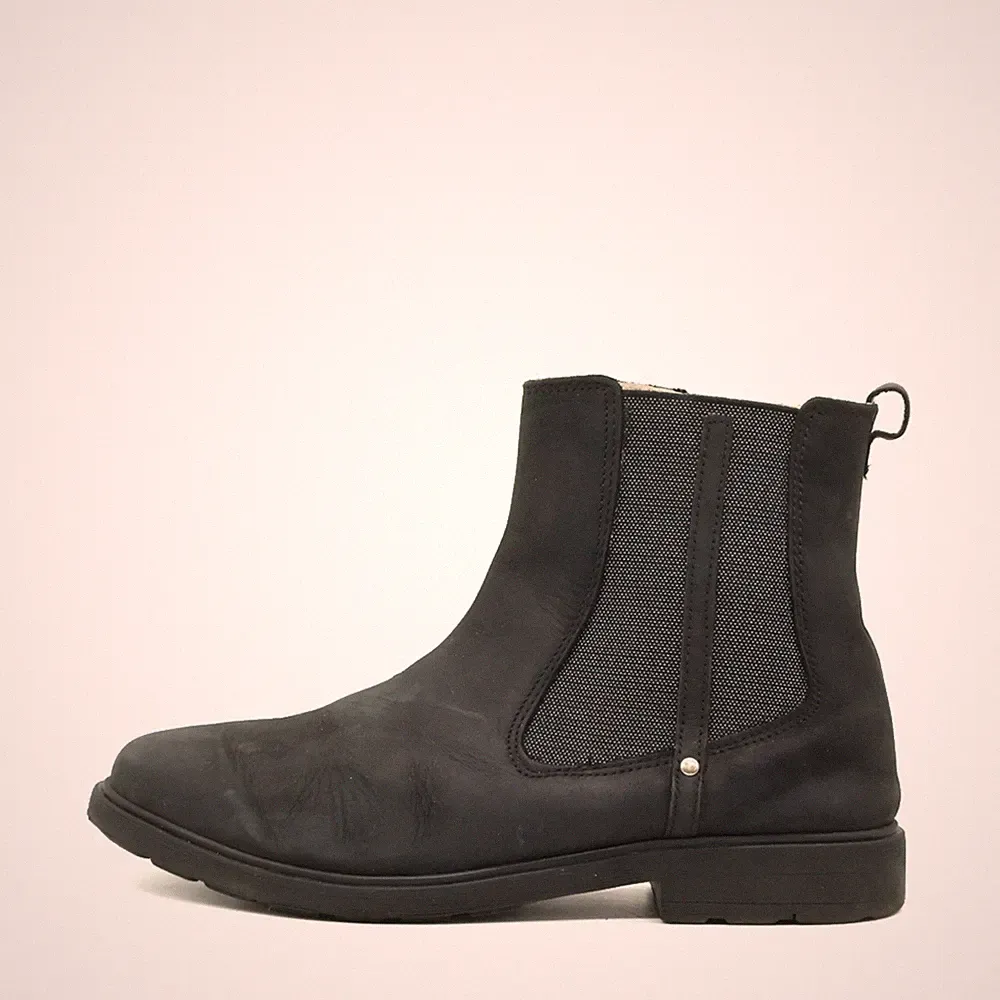 Clarks Damen 15890 Stiefeletten Schwarz Leder Knöchelhoch Chelsea Boots EU 39