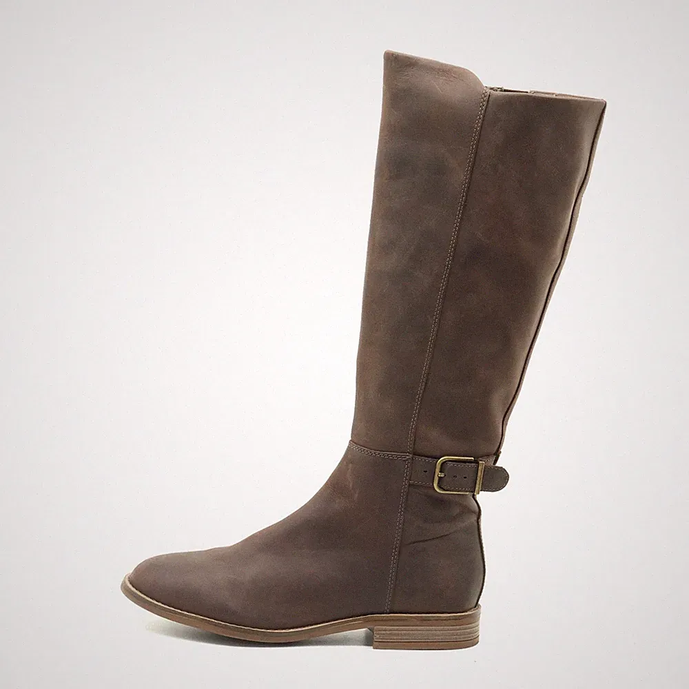 Clarks Damen 21938 Stiefel Braun Leder Kniehoch Damenstiefel Reiterstiefel EU 39