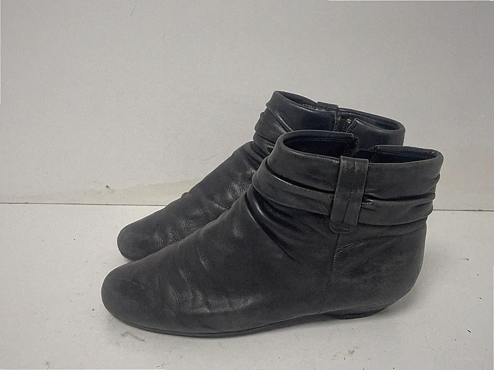 Clarks Damen Schwarz Leder Seitlicher Reißverschluss Stiefeletten Schuhe. UK(5)EUR(38)-E116