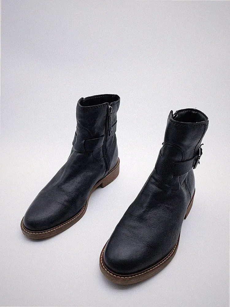 Clarks Damen Stiefelette Stiefel Chelsea Boots Leder Gr. 41 EU Art. 34468-98