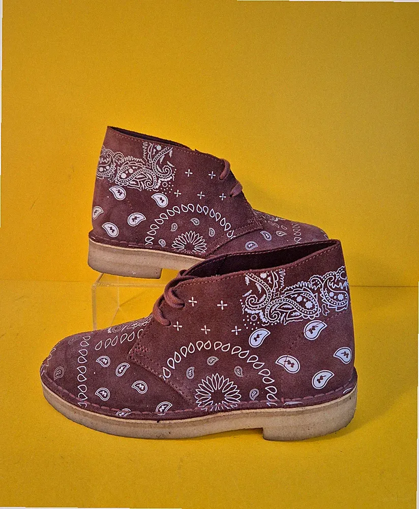 Clarks Originals Paisley Desert Boots UK4 Bandana Wildleder Indie Boho Kreppsohle