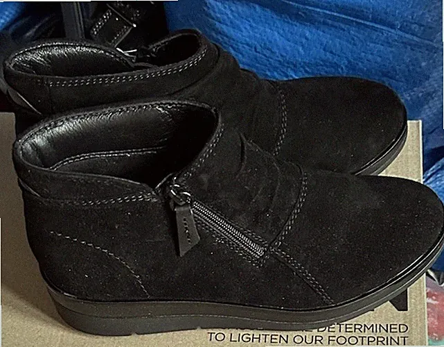 Clarks Unstructured Shaylin Up Damen Schwarz Wildleder Stiefel UK Größe 3 D EU 35,5.