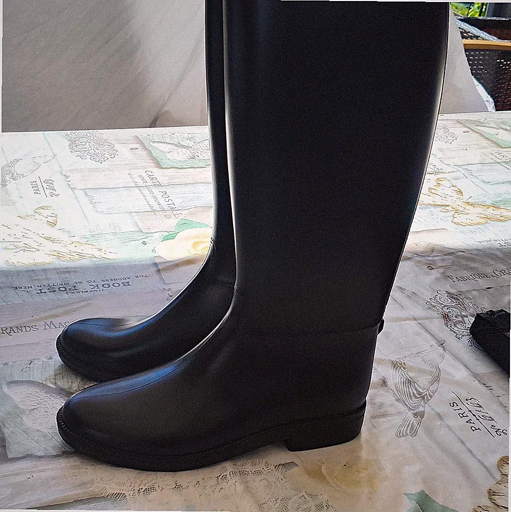 Covalliero Reitstiefel kniehoch Schwarz EU 35, Spitze rund