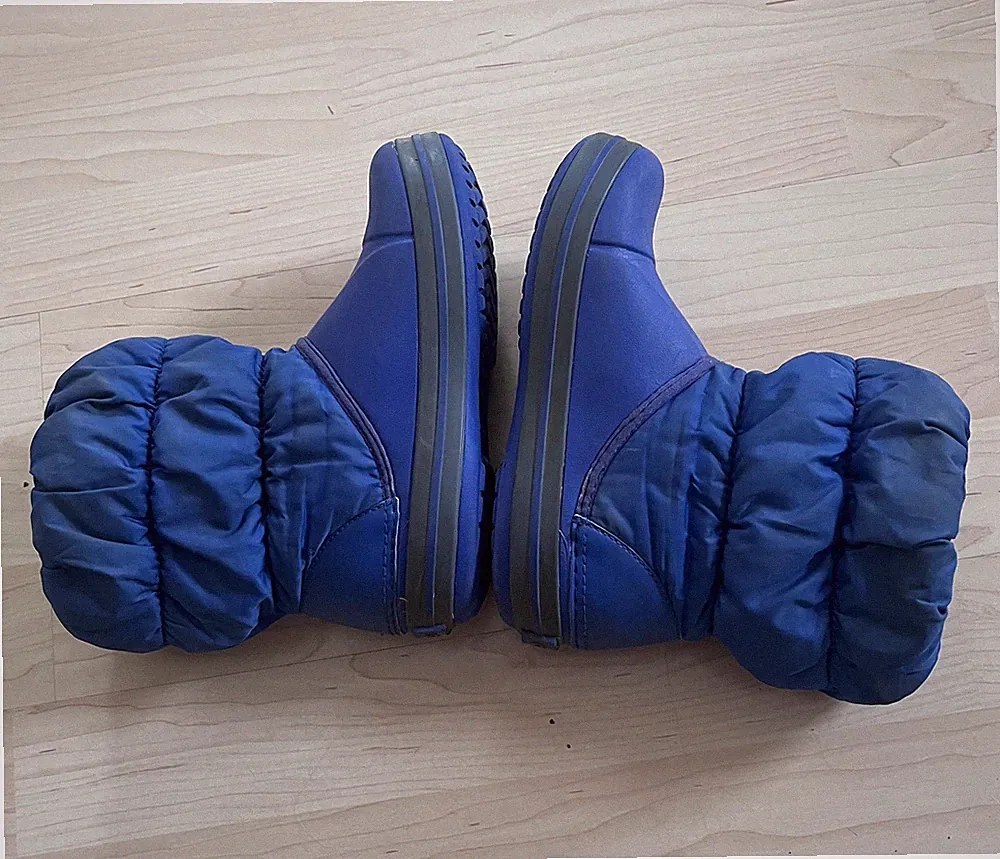 Crocs Unisex Kinder Winter Puff Boot KidsSchneestiefel J1 / Gr. 32