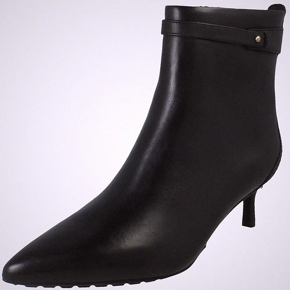 Damen Clarks "Adela Up" Smart spitz zulaufend Absatz Leder Stiefeletten - D Passform