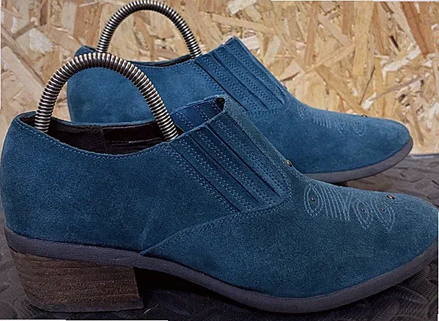 Damen Clarks Wildleder Stiefeletten. Uk6 Eu39. Blau. Western Style. makellos