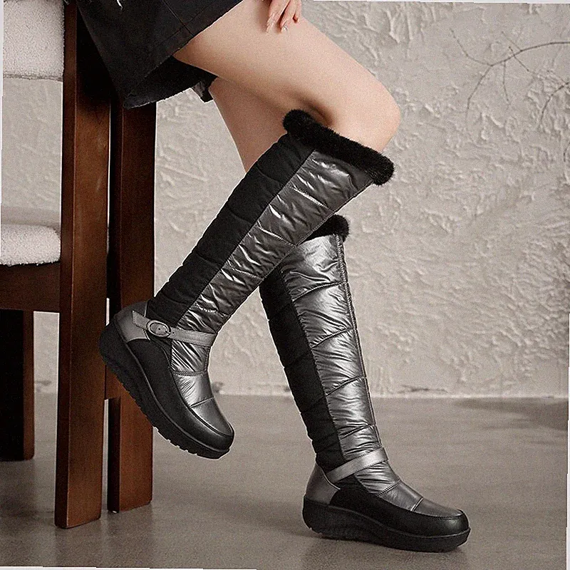Keilabsatz Schneestiefel