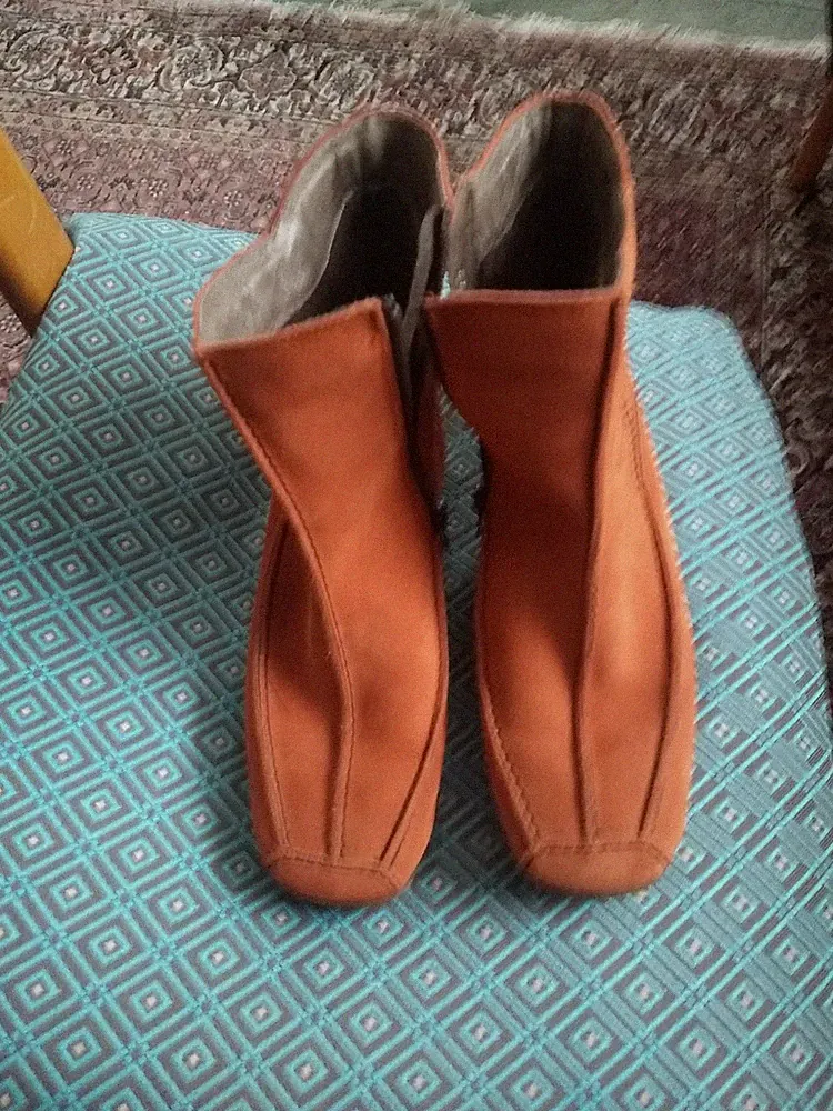 Damen Kurze Winterstiefel von Rohde Größe 6,5 Orange mit flacher Gummisohle