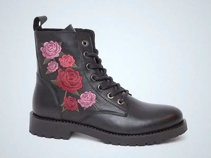 Damen Kurzstiefel schwarz mit gestickten Rosen NEU Gr.