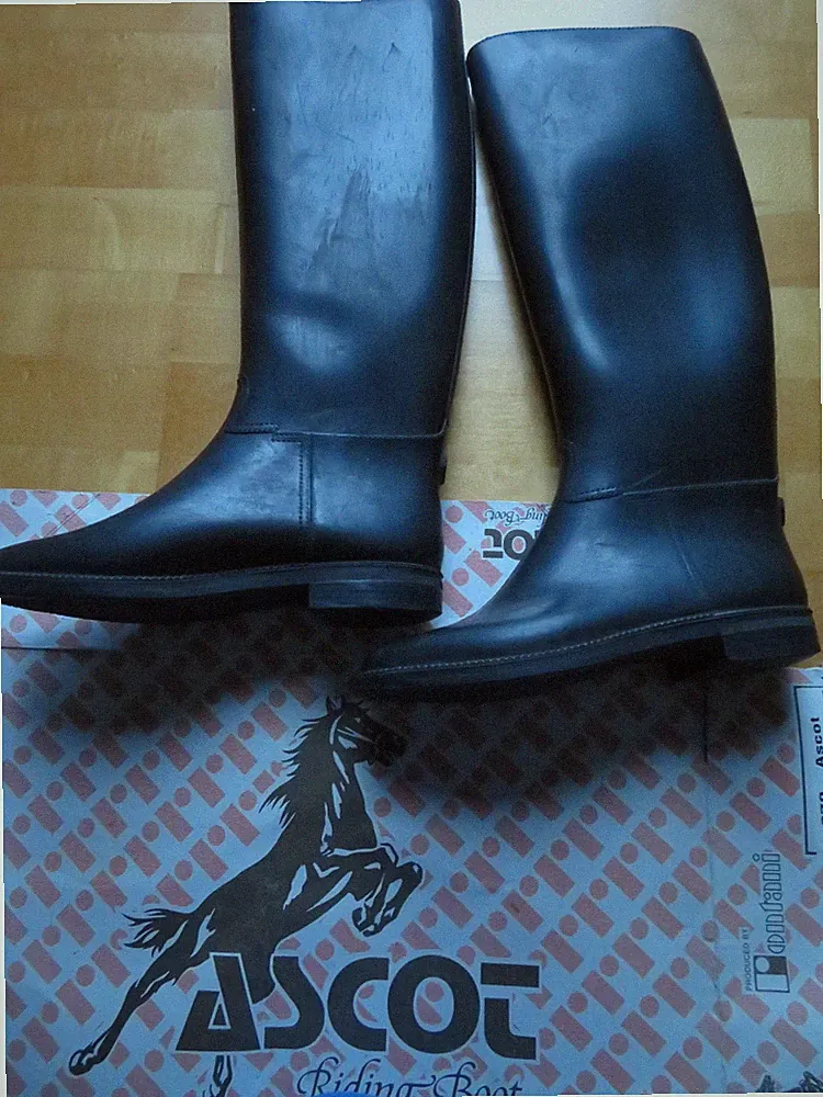Schwarz Reitstiefel