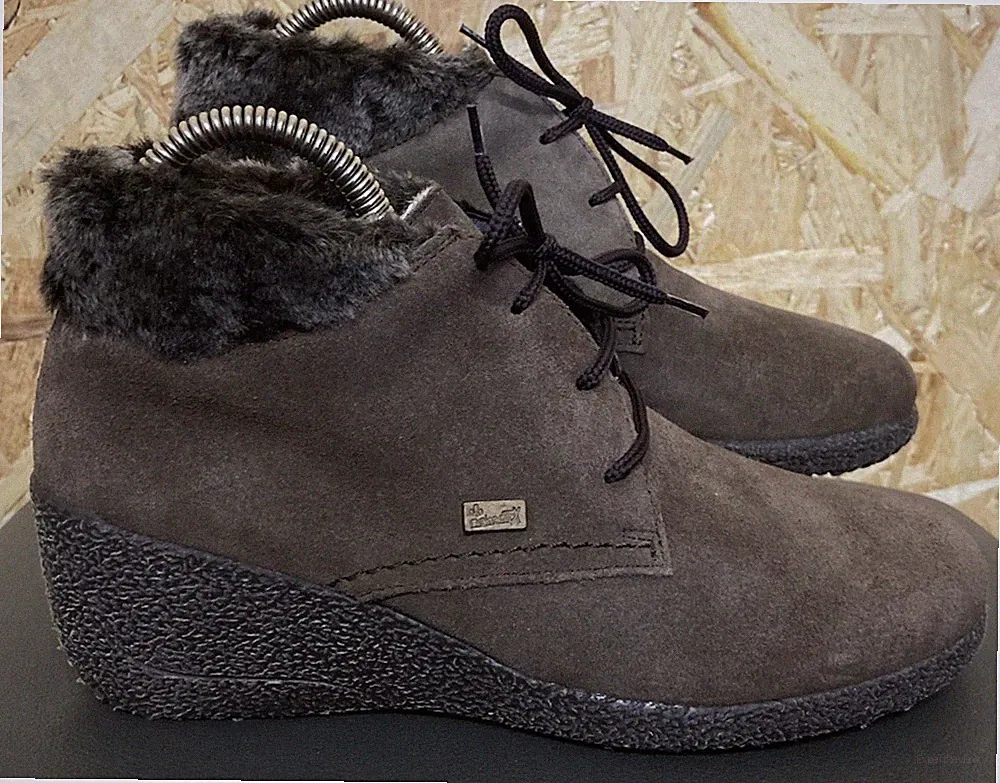 Damen Rieker Wildleder Leder Keilabsatz Stiefeletten. Uk4 Eu37. RiekerTex. NEU