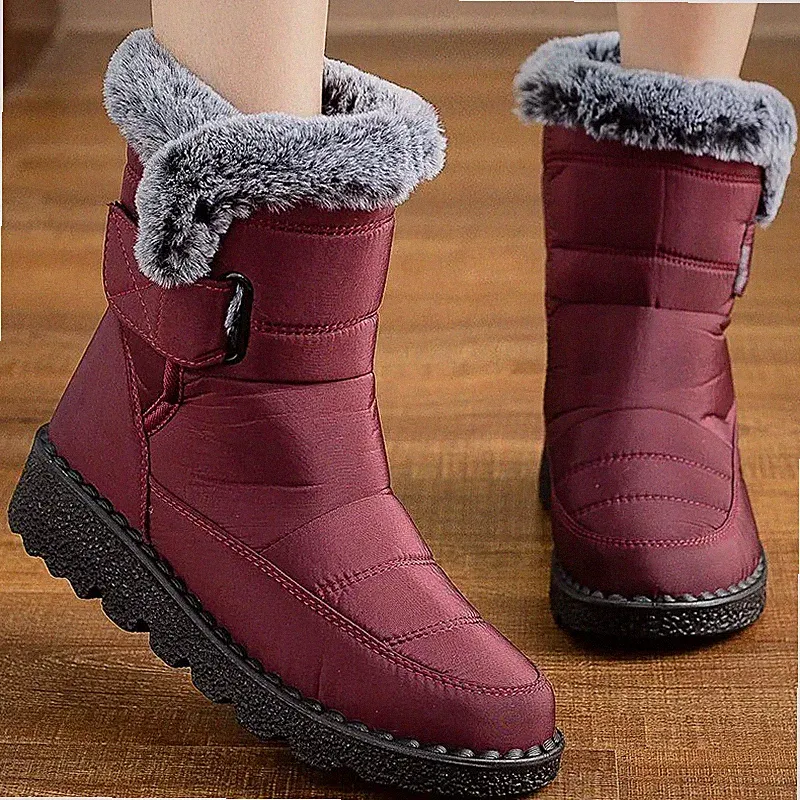 Damen Schneestiefel mit wasserdichten Absätzen, elegantes warmes Fell.