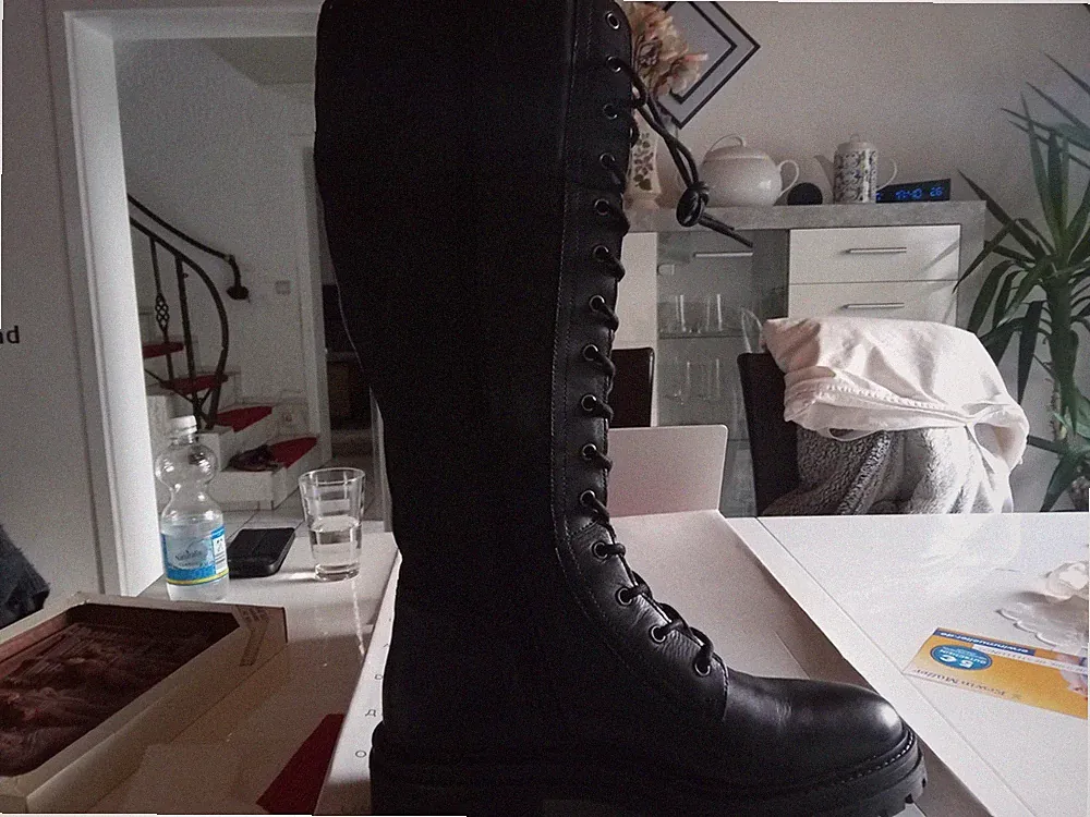 Damen Stiefel Schwarz Größe 39 . Einmal Getragen So Gut Wie Neue. Schöne Stiefel