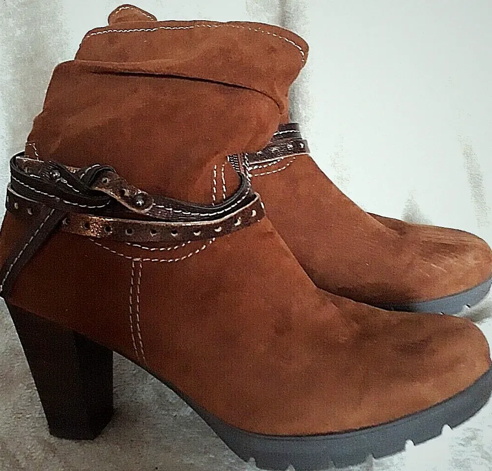 Damen Stiefelette "Tamaris" Faux-Wildleder cognacbraun Größe 39
