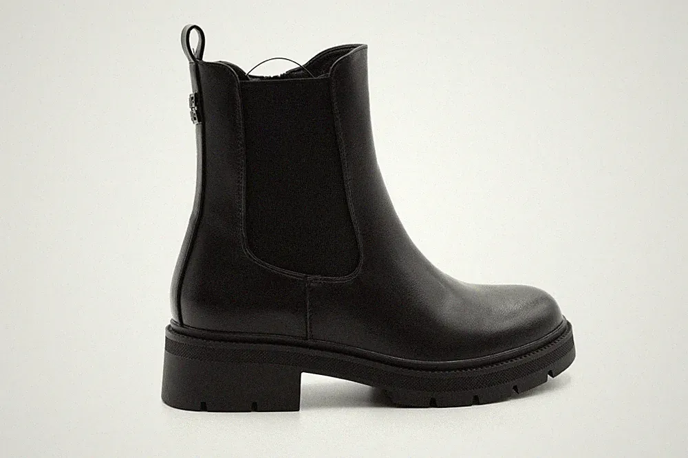 Damen Stiefletten mit seitlichem Gummiband Farbe Schwarz LH219 Stiefelette