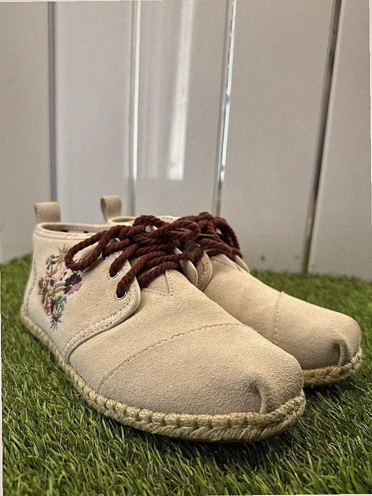 Damen TOMS Bota Wildleder Stiefelette in Blush Pink, Größe 5, mit Blumenmuster