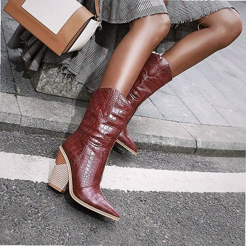 Damen Western Mid Calf Stiefeletten Chunky Stiefel Spitze High Heel Cowboy Pumps