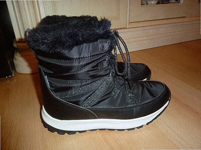 Damen Winter Boots, Winterstiefel, Waterproof, schwarz, Gr. 39 - neuwertig