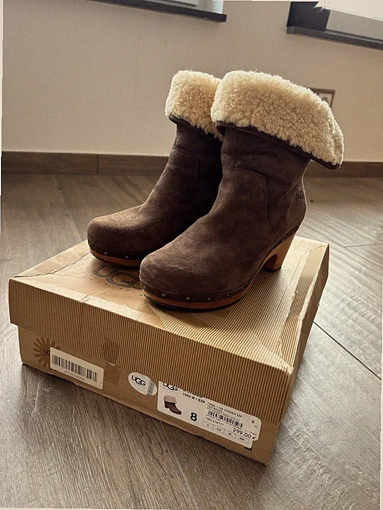 Damen Winter Schuhe Stiefel Booties Boots UGG Gr 39 braun Leder Lammfell