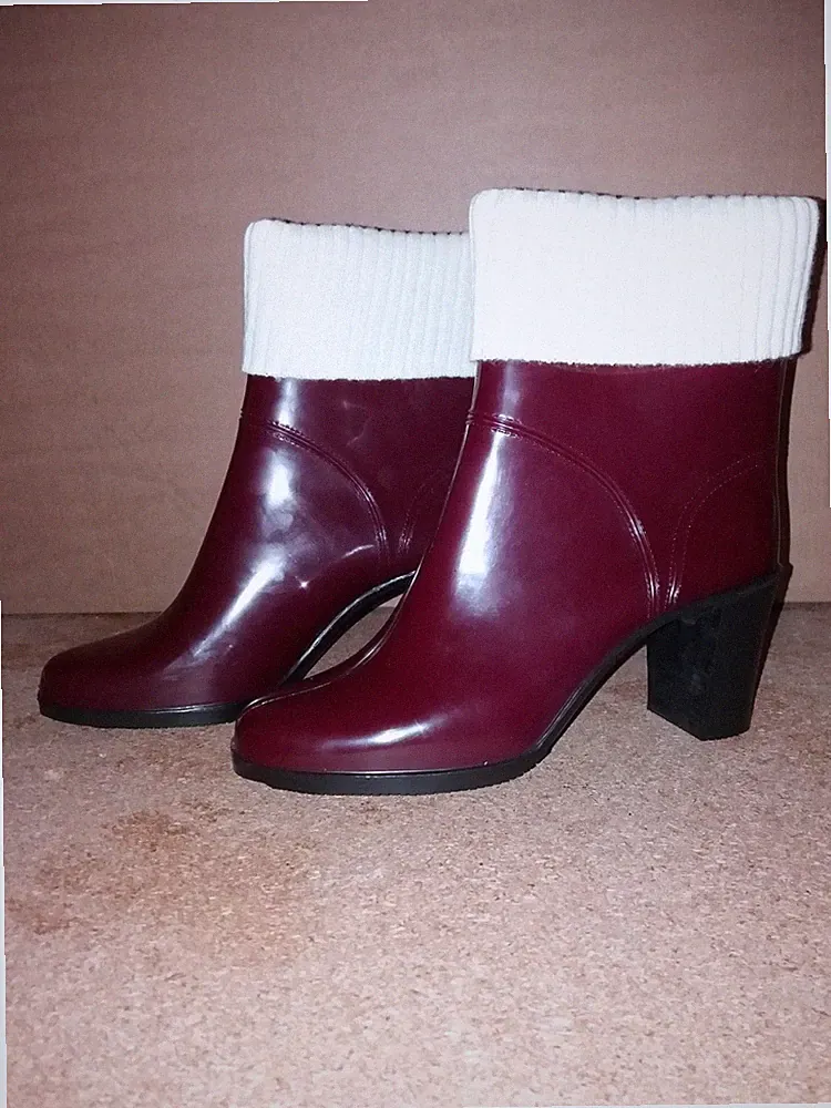 Damengummistiefel mit Absatz Stiefeletten Chelsea-Boots bordeauxrot mit Strick