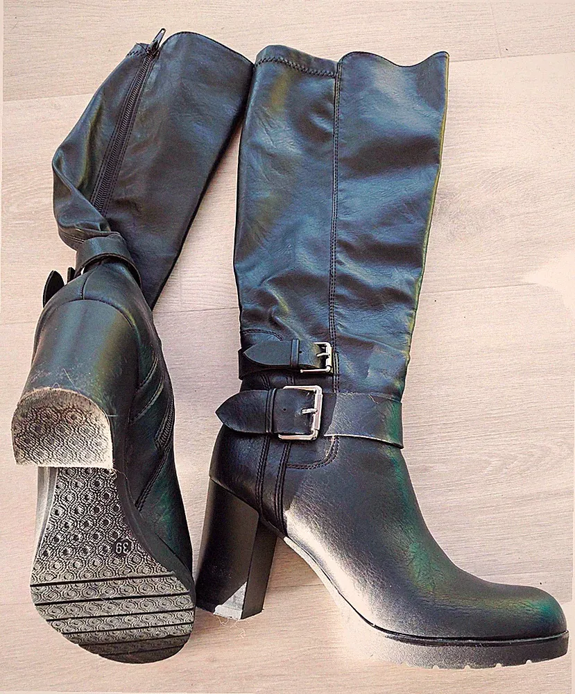 Deichmann Damen Stiefel kniehoch schwarz Kunstleder Blockabsatz Gr. 39