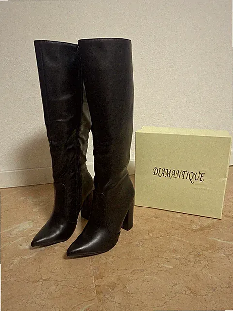 Diamantique High Boots - Schwarz