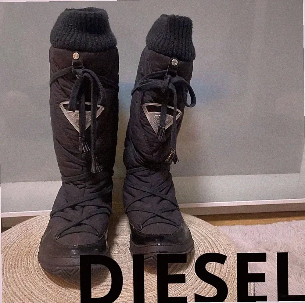 Diesel Damen 7.0 US schwarz lange Stiefel 24 cm Nylon Gummi Material Luxus mo...