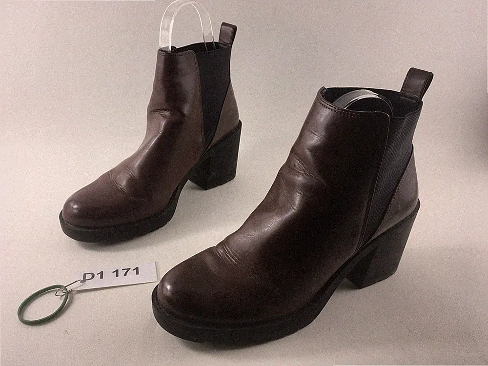Divided Chelsea Boots Damen Stiefeletten Stiefel EUR 40 D1 171