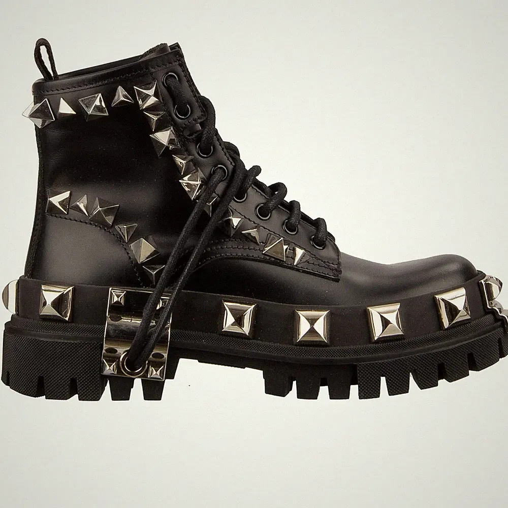 DOLCE & GABBANA Nieten Leder Combat Biker Stiefel Boots Schwarz 37,5 US 7,5